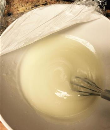 椰香奶黄包的做法图解1