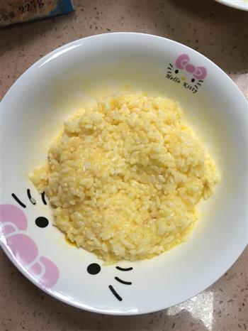 黄金蛋炒饭的做法步骤2