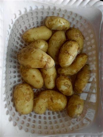 麻辣孜然小土豆的做法步骤1