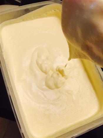 简单易做又好吃的奶油冰淇淋的做法步骤14