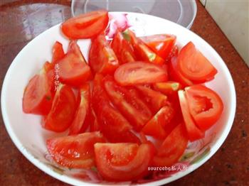 西红柿青菜羹的做法步骤2