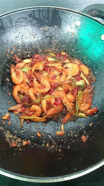 湖南口味虾改版-辣白菜口味基围虾的做法图解5