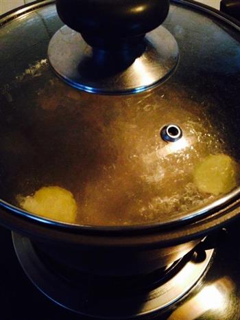 白云豆排骨汤的做法步骤5