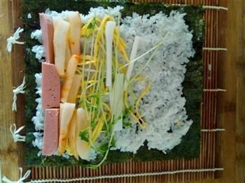 百变寿司的做法步骤4