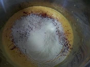 红丝绒蛋糕卷-暖心的茶点心的做法步骤3