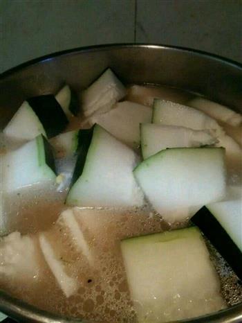 冬瓜薏米排骨汤的做法步骤7