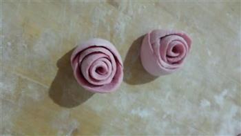苋菜玫瑰花馒头蒸熟了颜色不见了的做法图解6