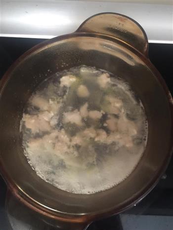 冬瓜鸡肉丸子汤的做法步骤3