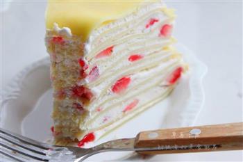 草莓，芒果千层蛋糕的做法步骤20