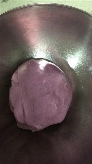 紫薯花馒头的做法图解3