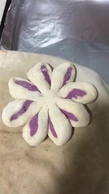 紫薯花馒头的做法图解5