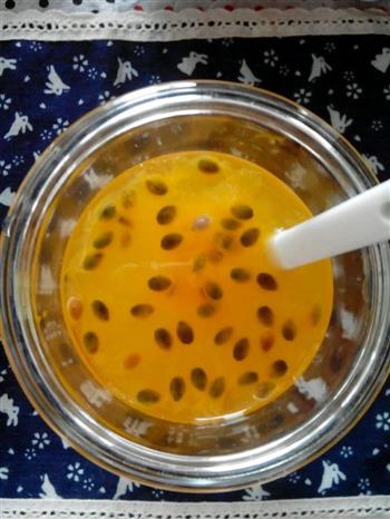 鱼香炒饼&百香果蜂蜜水的做法步骤4