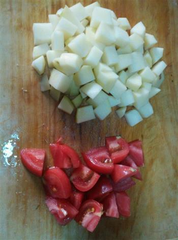 烤土豆番茄沙拉的做法图解1