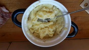 芝士焗土豆的做法步骤2