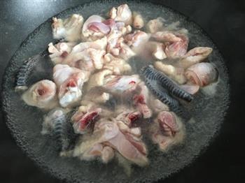咖喱土豆鸡的做法步骤1