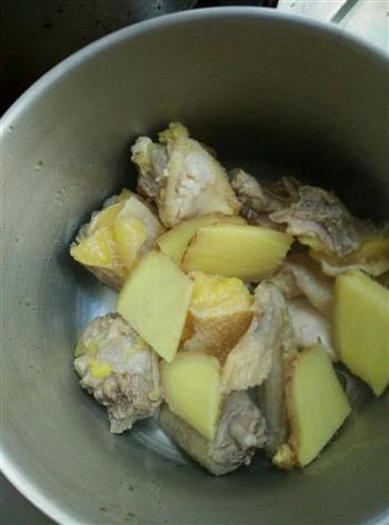 鲜美的土鸡蒸鸡枞菌的做法步骤3