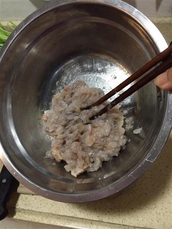 炸豆腐虾丸子的做法步骤2