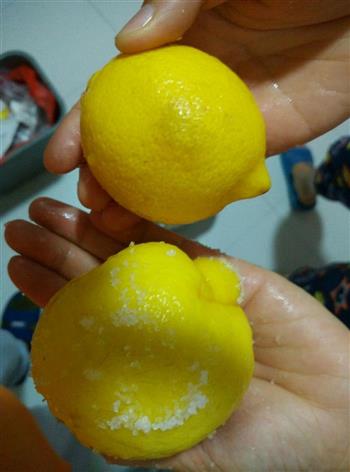 柠檬蜜-充满维C的诱惑的做法步骤1