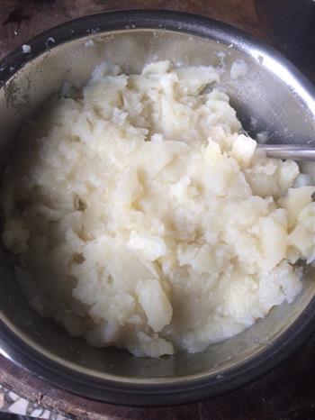 经典美食土豆泥的做法步骤2
