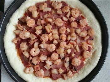 海鲜培根披萨的做法图解10