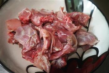 干锅青笋兔肉的做法图解2
