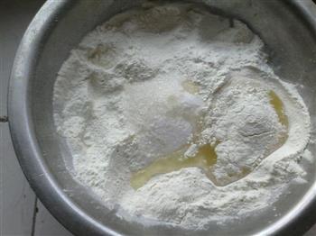 汤种奶香葡萄干小面包的做法步骤1