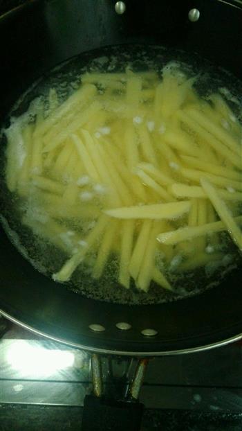 自制薯条的做法步骤2