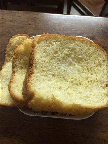 简单早餐—黄油牛奶面包的做法步骤5