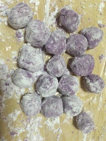椰汁紫薯芋圆西米的做法步骤4