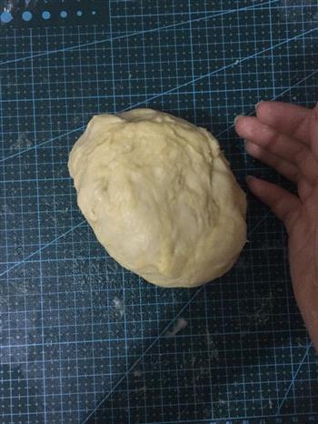 红豆沙面包卷的做法图解2