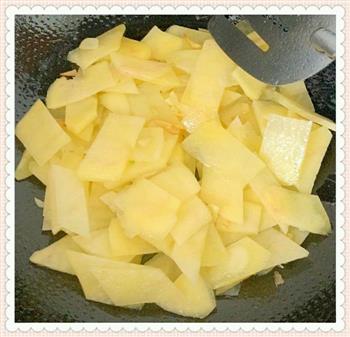 尖椒炒土豆片的做法步骤3