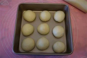 酸奶豆沙小面包的做法步骤6