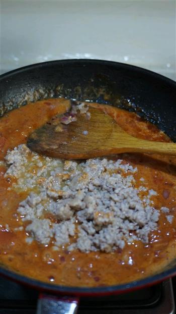 番茄肉酱焗饭的做法图解8