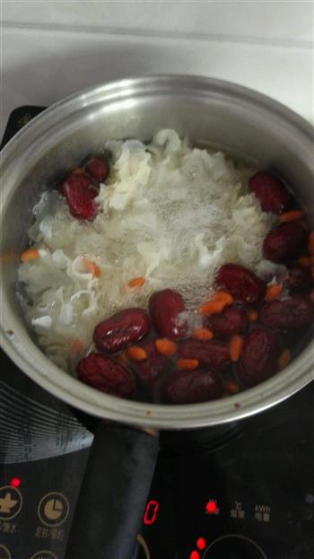 银耳红枣汤的做法步骤6
