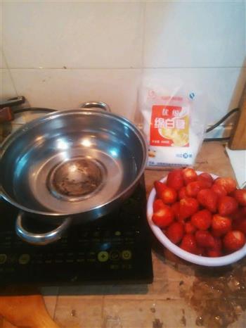 酸甜草莓罐头的做法步骤2