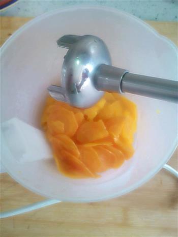 蛋黄南瓜胡萝卜泥的做法步骤4
