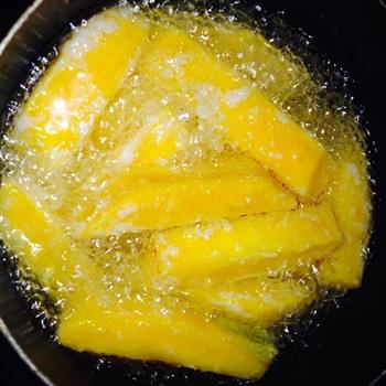 蛋黄焗南瓜的做法步骤4