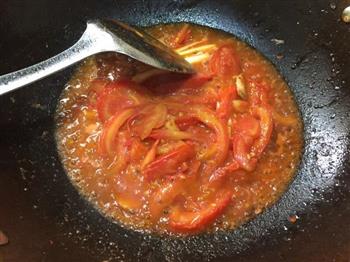 番茄鲫鱼汤的做法步骤4