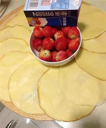 草莓千层蛋糕的做法步骤2