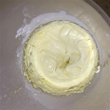 酥脆的奶香曲奇的做法步骤2