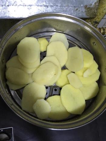 土豆沙拉+芝士黄金土豆球儿的做法步骤1
