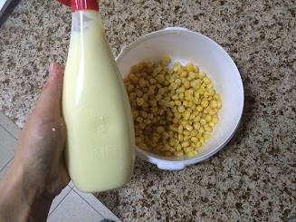 玉米沙拉小餐包的做法步骤3