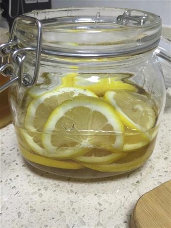 最养颜的蜂蜜柠檬茶的做法步骤5