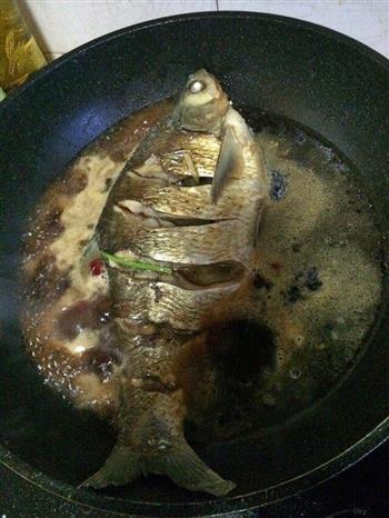 红烧鳊鱼的做法步骤4