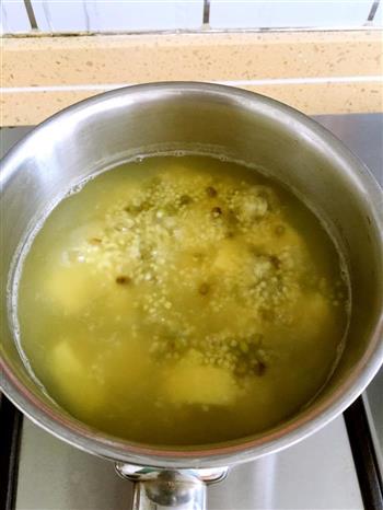 小米绿豆番薯粥的做法步骤6