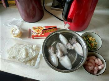 咖喱海鲜炒饭的做法步骤1
