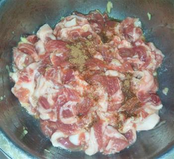 详细版川味炸酥肉的做法步骤1