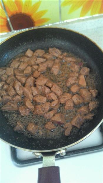 蒜头黑椒牛肉粒的做法步骤10