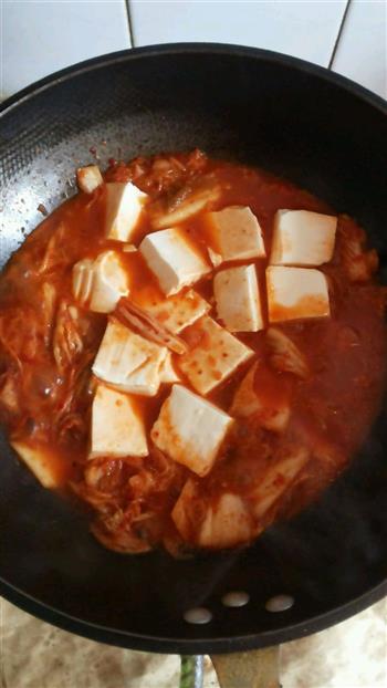 减肥餐  辣白菜豆腐汤的做法步骤6