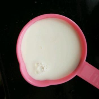 桃子燕麦奇亚籽奶昔的做法步骤4